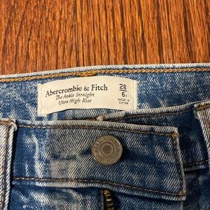 Abercrombie high rise straight jeans